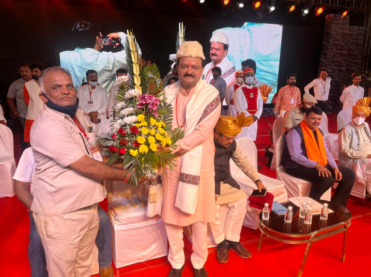 63e4bf1a-113a-4828-8dea-e3f2f5fdd8f3